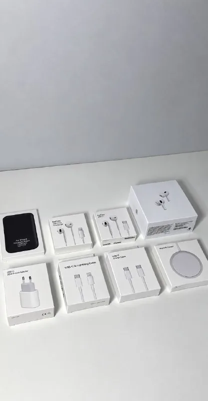 AirPods Pro 2, EarPods, зарядка 20W, MagSafe Charger, картхолдер