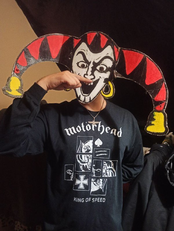 Футболки и лонги Tbilisi Punk Distro, значки, нашивки 3