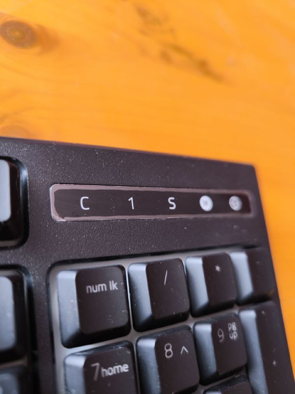 Клавиатура Razer Ornata Chroma 4