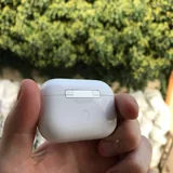 Apple AirPods Pro 2 3