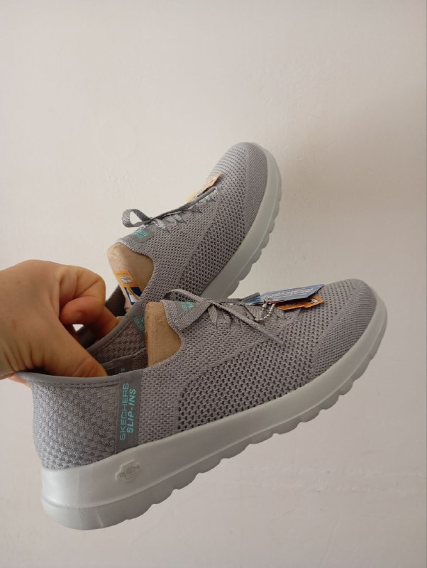 Новые мужские кроссовки Skechers 40/41