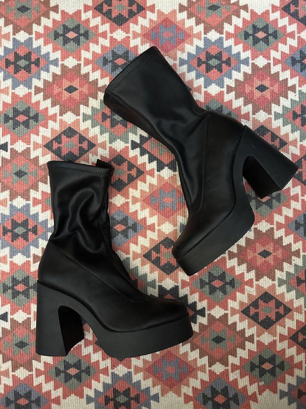 Тренч страдивариус экокожа, ботинки страдивариус 2