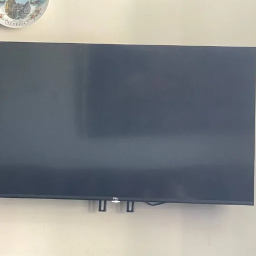 TCL 43S5400A телевизор, крепление