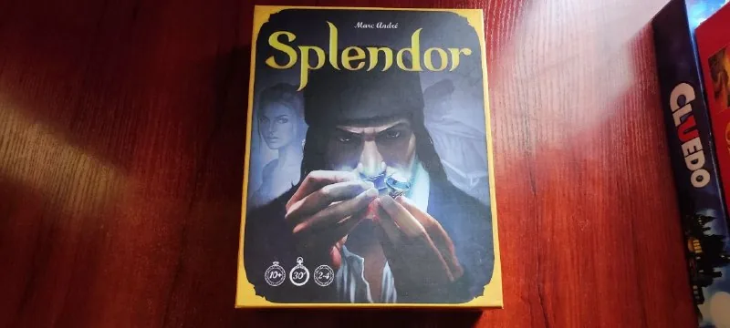 Cluedo, Catan, Splendor, Mantis, Uno, Memory Chess 4