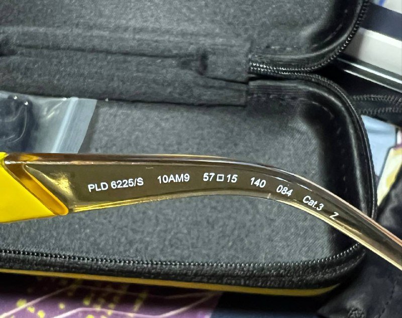 очки Polaroid солнцезащитные с чехлом 5