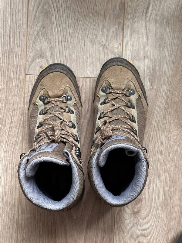 Ботинки треккинговые Technica Vibram 3