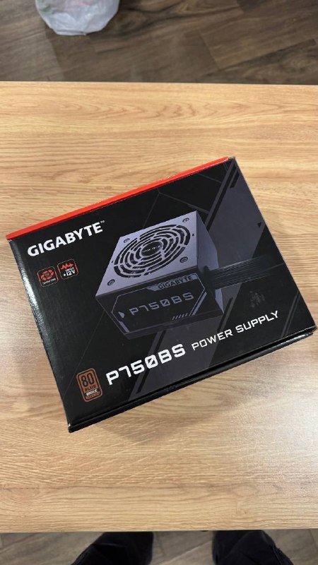 Блок питания Gigabyte 750W P750BS