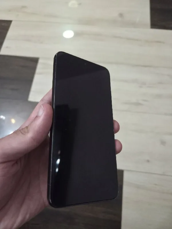 Samsung S22 1