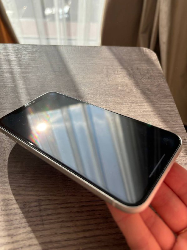 iPhone 11 64 GB 2
