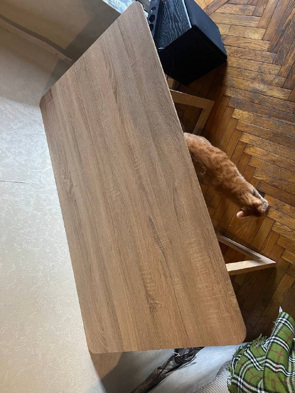 Матрас, постельное белье, одеяло, обогреватель, стол, кресло 6