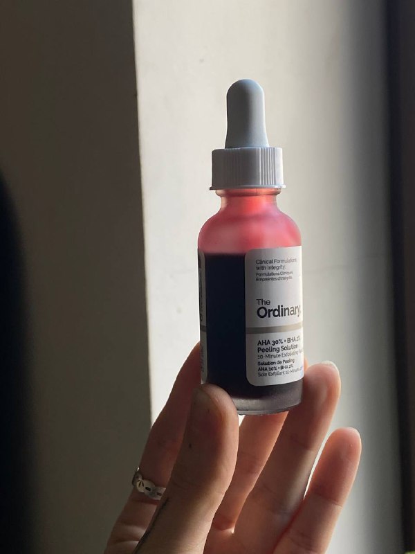 The Ordinary AHA 30% + BHA 2% Peeling Solution