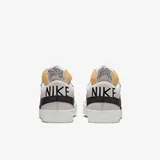 Nike Blazer Low 77 Jumbo, белые кроссовки, 39 размер 4