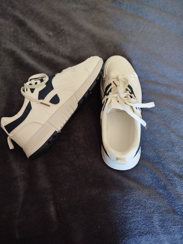 Кроссовки размер 39