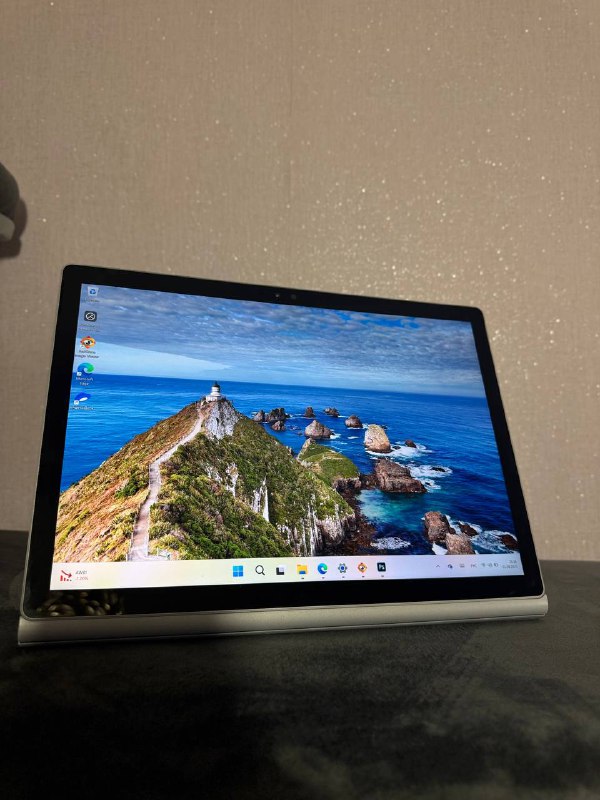 Ноутбук Microsoft Surface в идеальном состоянии 5