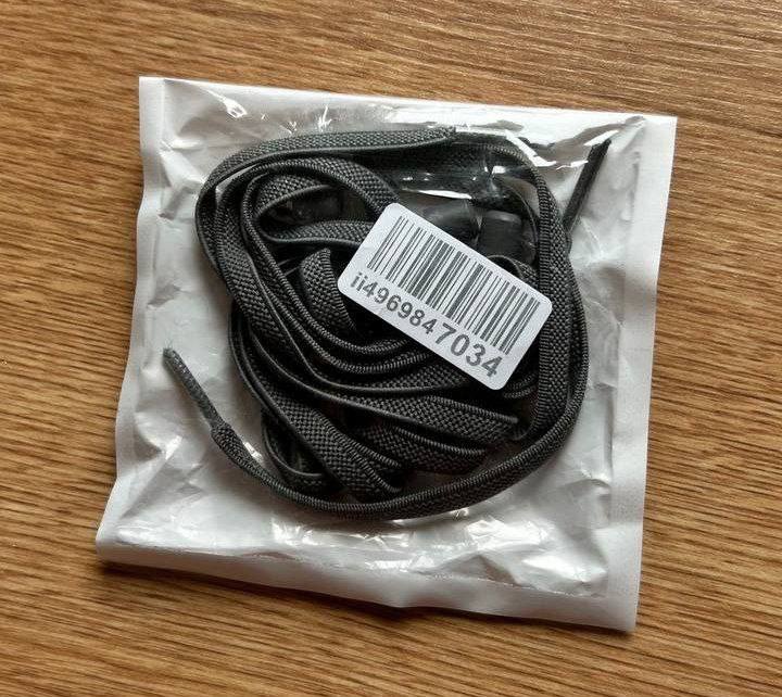 Двухсторонняя панамка и автоматические шнурки 4