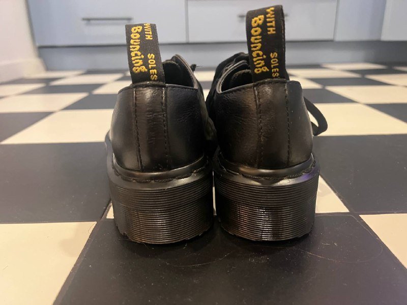 Dr Martens женские черные ботинки размер 37 3