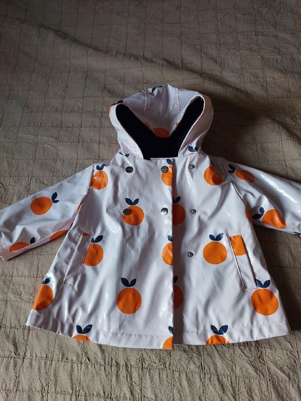 Детская куртка на 12 месяцев 2