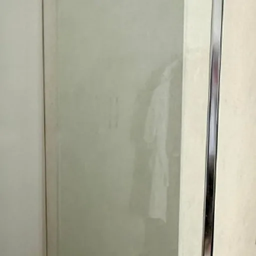 Закаленное стекло для душевой