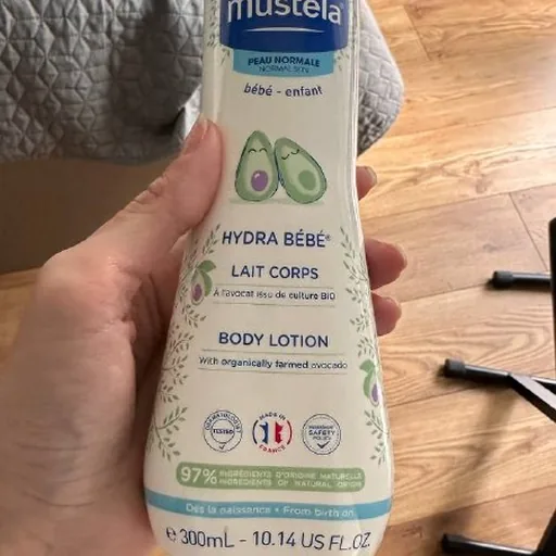 Крем для тела Mustela