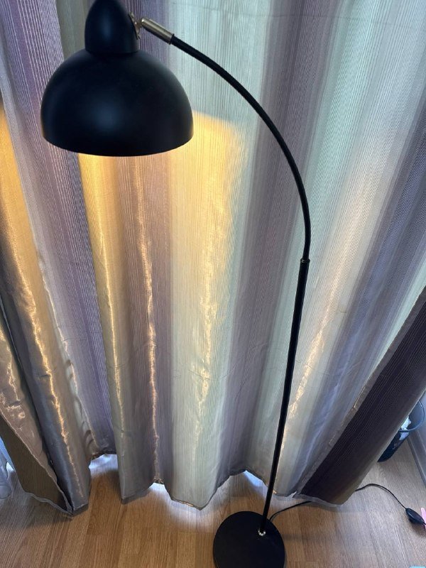 Напольная лампа из Jusk