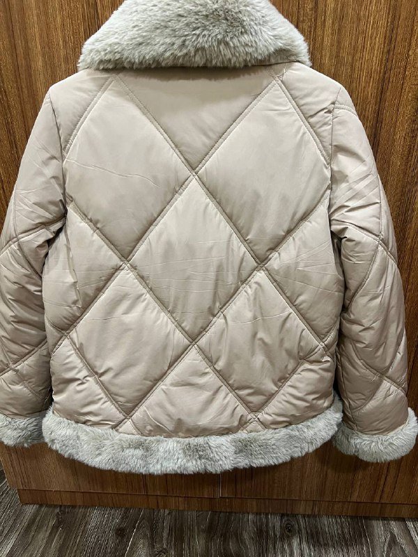 Куртка женская размер 44 2