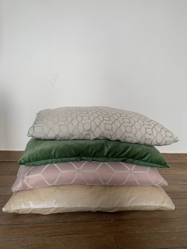 Декоративные подушки 65х65 см