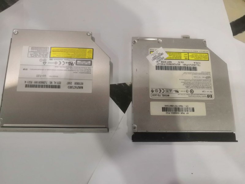 Питание Sony 19.5V, 2 DVD Rw, мышка Bluetooth, пульт Samsung, наушники Xbox360, набор инструментов, 3 оперативки 2