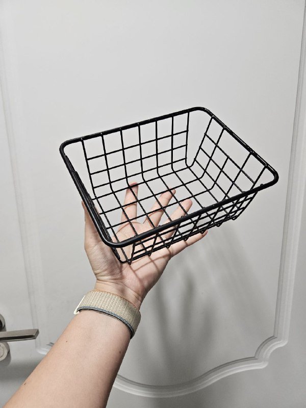 Маленькая корзинка для хранения в ванной