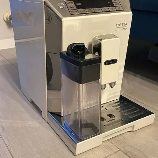 Кофемашина DeLonghi