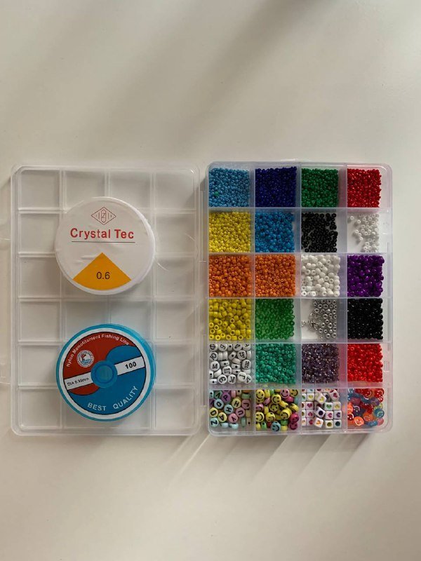 Набор бисера и лески, набор заколок, книги, клубничка и динозаврик ручной работы