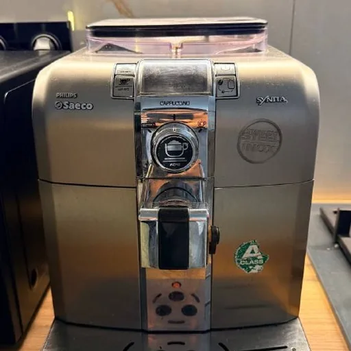 Кофемашина Philips Saeco