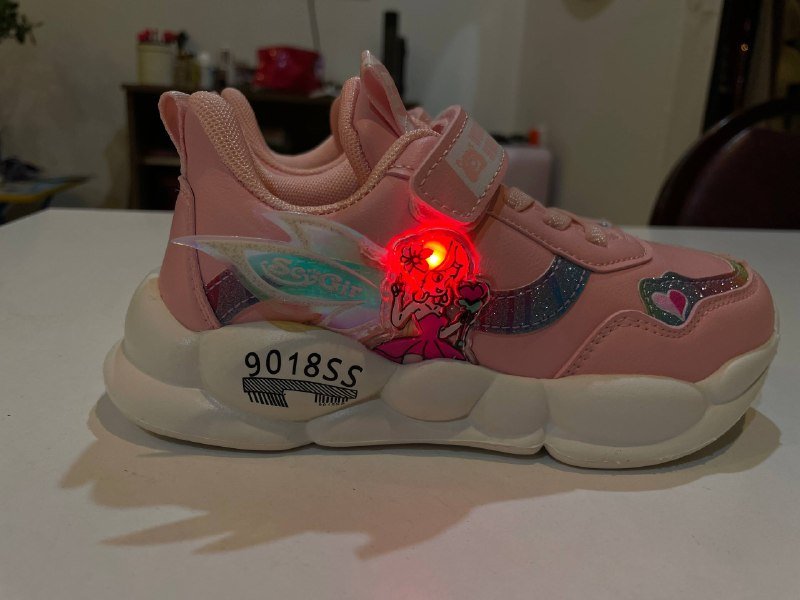 Кроссовки девочка 31 размер светящиеся 2