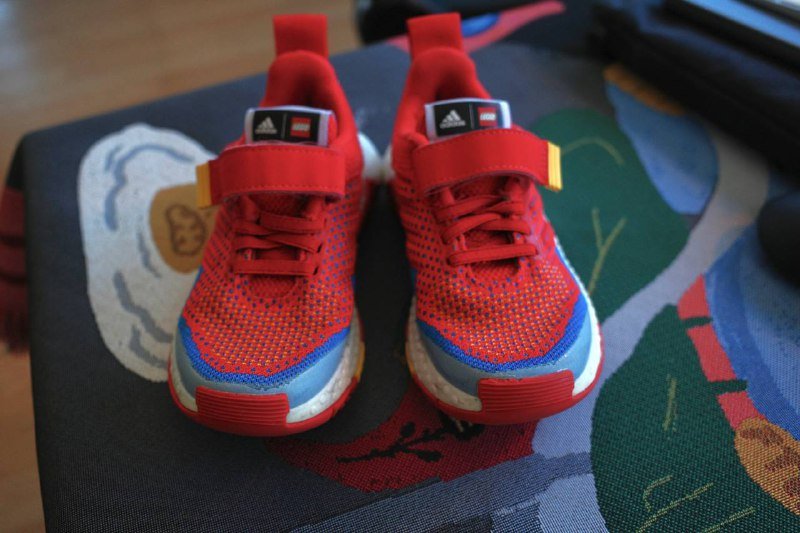 Кроссовки Adidas LEGO, Ботинки Adidas Fortatrail, Adidas climawarm Snowpitch, Crocs Minecraft