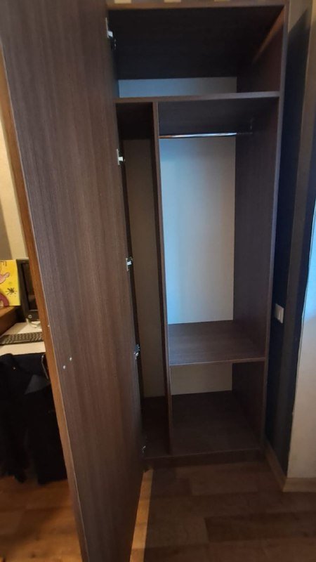 Шкаф одностворчатый орех 2