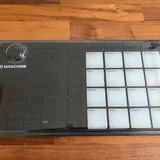 MIDI-контроллер Native Instruments Maschine Mikro MK3 2