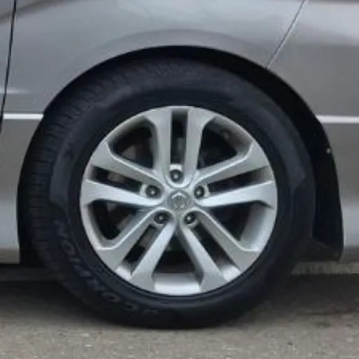 Диски Nissan с резиной 215/60 R17