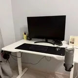 Белый компьютерный стол 1