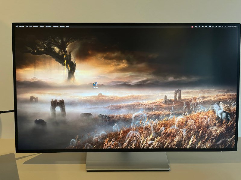 Монитор Dell UltraSharp U2722DE 27 дюймов