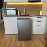 Мини-холодильник Hisense RS13DR-silver 1