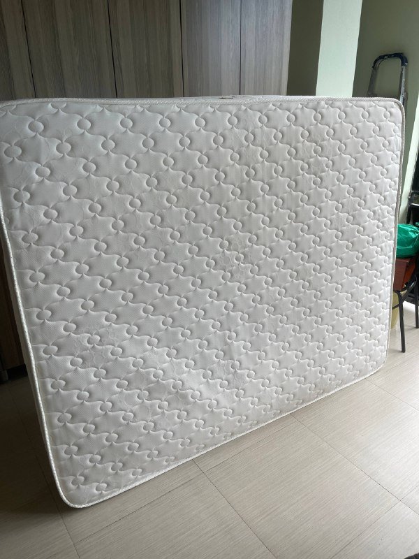Матрас 160x200 б/у