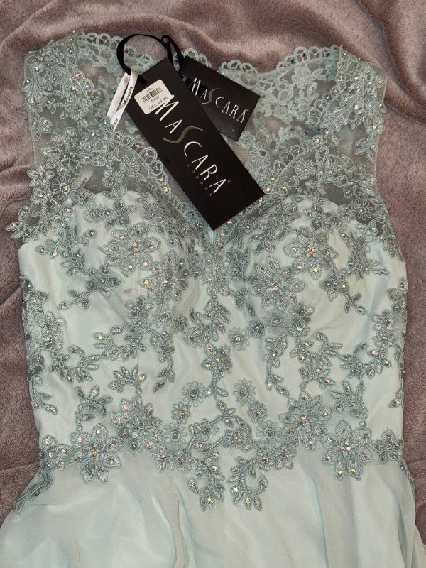 Платье праздничное новогоднее новое размер EUR 36 4