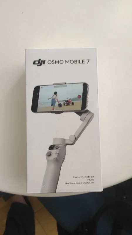 DJI Osmo Mobile 7