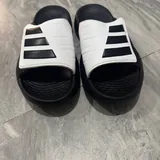 Мужские шлепанцы Adidas 1