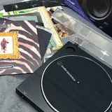 Проигрыватель Audio-Technica AT-LP60X, пластинки и колонки PreSonus Eris 3.5BT 3