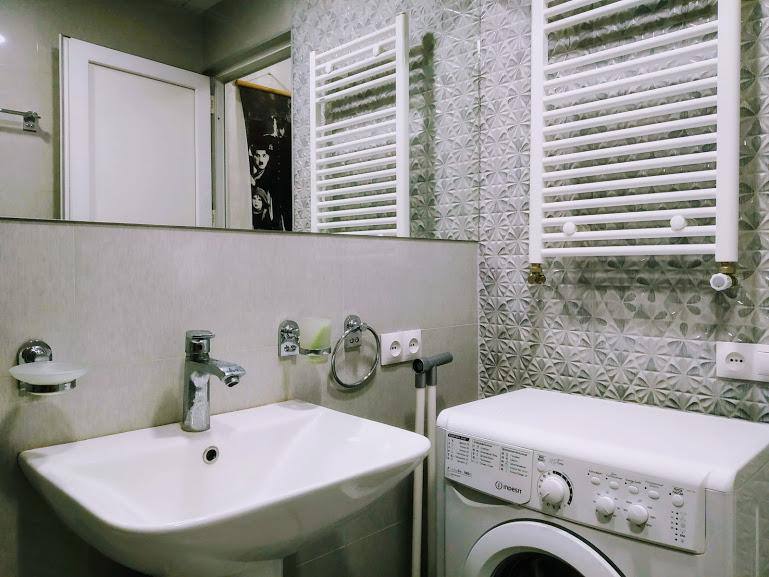 Квартира 2 спальни с балконами и видом 10