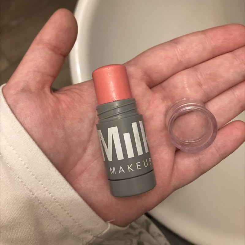 Румяна Pixi On-the-glow, Milk Dash, Krygina Concrete 2