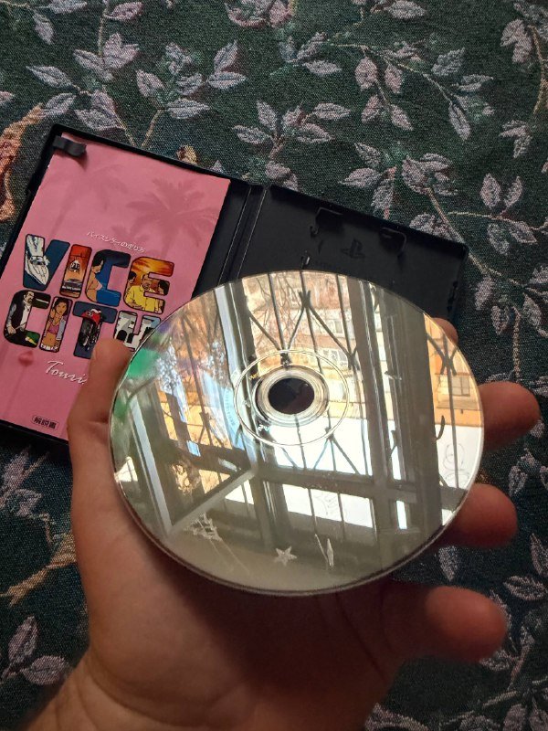 Оригинальные японские коллекционные игры Grand Theft Auto Vice City и прочие 4