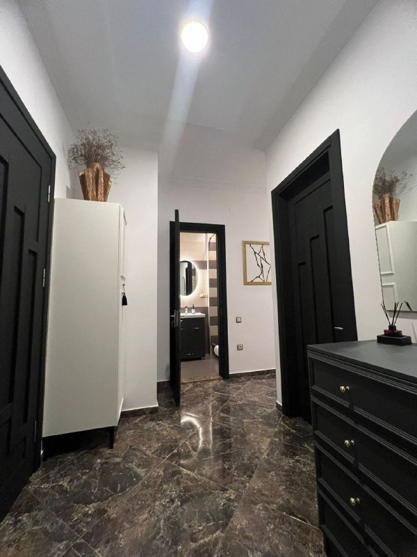 2+1 квартира в центре Батуми с парковкой и кондиционером 5