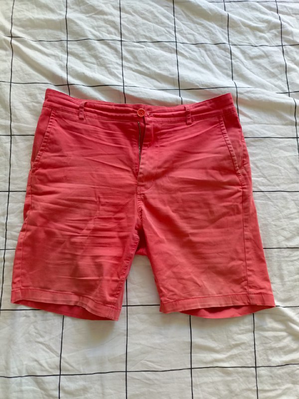 Худи Levi's, Джинсы Levi's, Свитшот Wrangler, Шорты Lee Premium, Сумка Puma 2