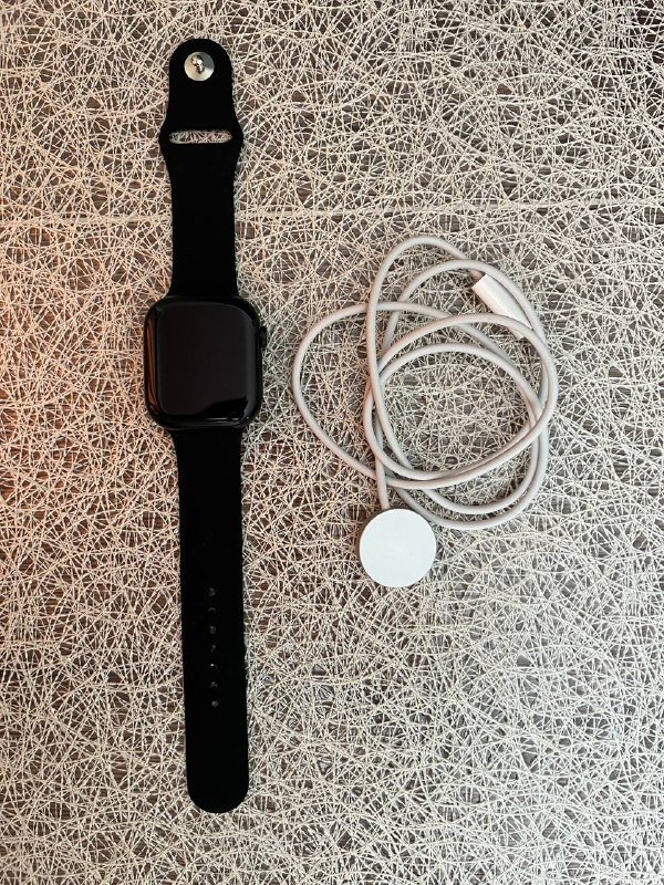 Apple Watch 10 46 с ремешком и зарядкой
